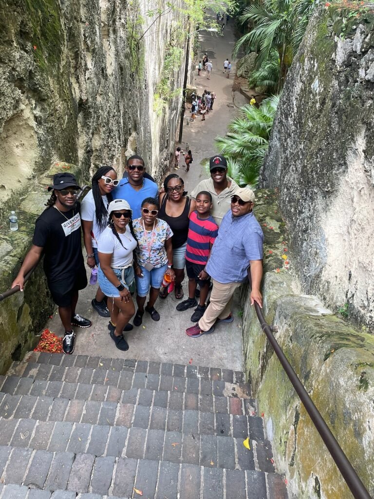 Nassau Taxi Service & Airport Transfers